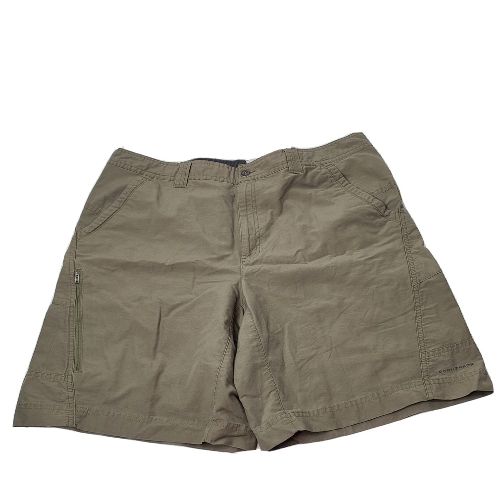 Columbia GRT Men's Size 40 Flat Front Green cotton 5 pocket Shorts 10" inseam EC